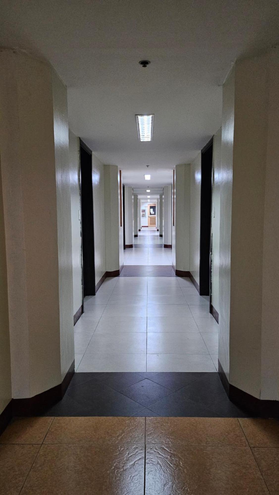 Cozy 2Br Staycation With Balcony Chateau Elysee For 4-6 Pax Paranaque City Экстерьер фото